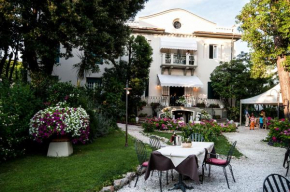 Hotel Club i Pini - Residenza d'Epoca in Versilia